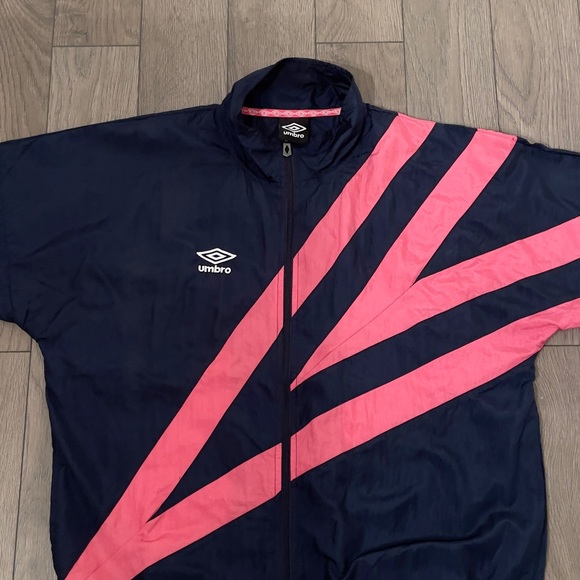 Vintage Umbro Navy Blue and Pink Track Jacket - Picture 3 of 10